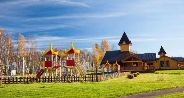 Поселок-курорт "Лесные озера"