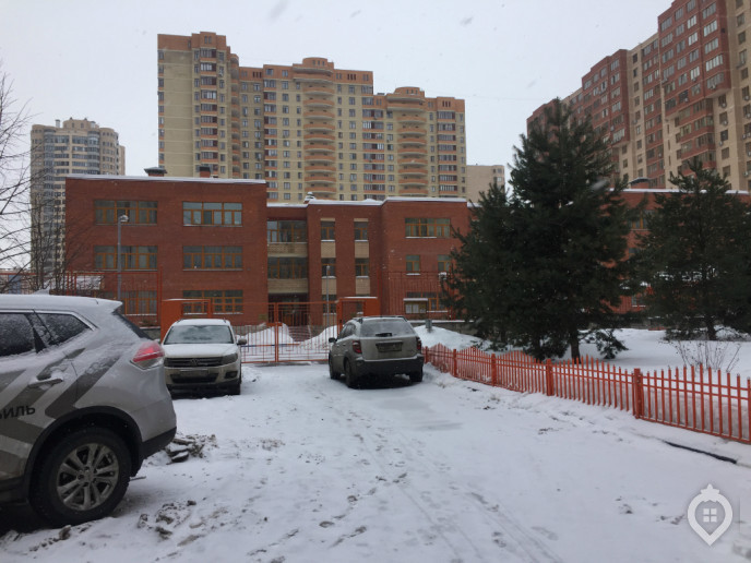 ЖК "Юбилейный": пристроился в чужом дворе - Фото 4