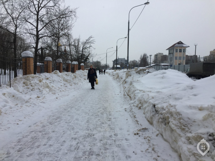 ЖК "Юбилейный": пристроился в чужом дворе - Фото 9