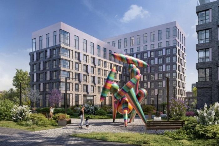 Двор МФК "Верейская 41" украсил арт-объект современного художника