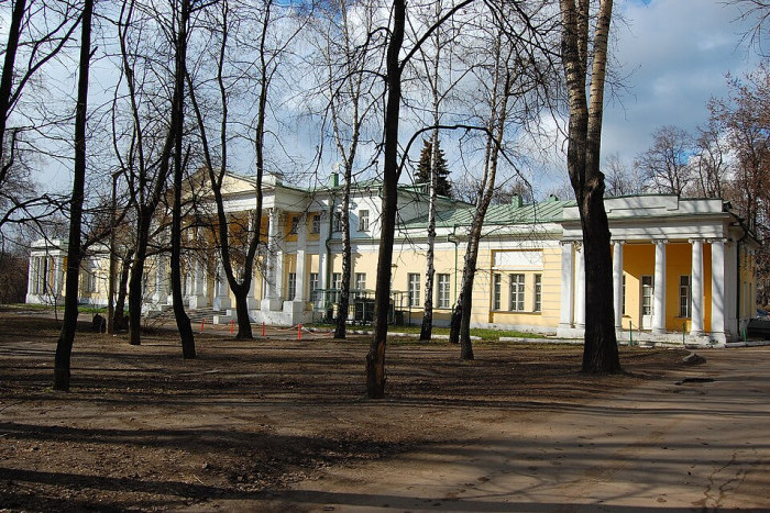 Историческая дача Строгановых станет частной собственностью