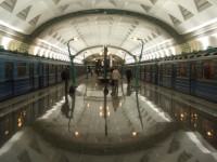 Из-за роста курса доллара приостановлено строительство метро в Новой Москве