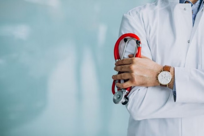 В ЖК "Инновация" открылись две поликлиники