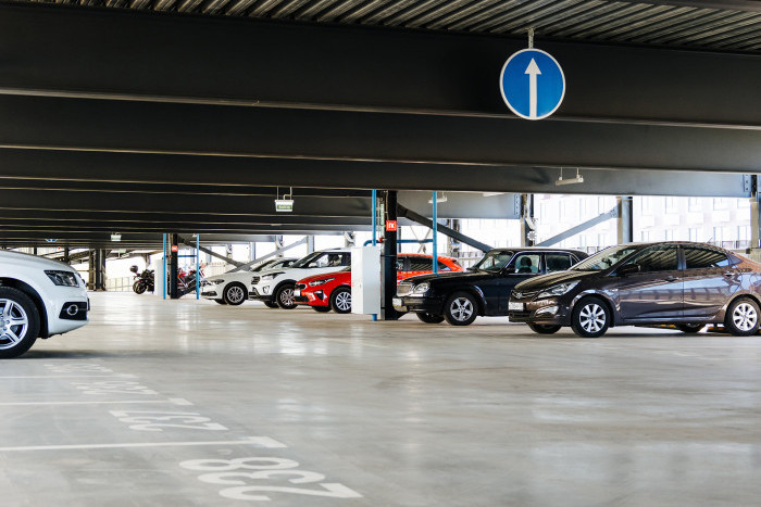 В ЖК "Никольские луга" открыта продажа машиномест и кладовых